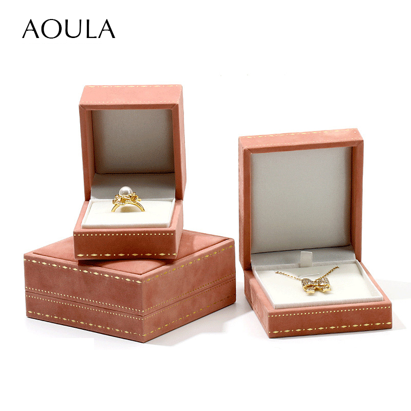 Travel Accessories Wholesale - Luxe Ring Oorbellen Hanger Ketting Sieraden